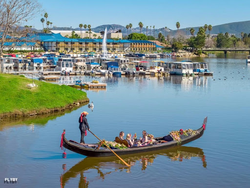 Boat tour agency Carlsbad