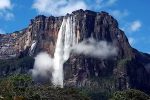 Parque Nacional Canaima image