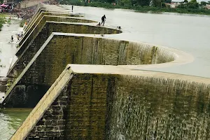 Moti Sagar Dam image