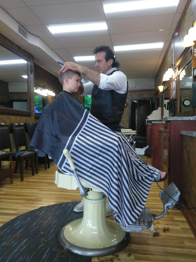 Barber Shop «16 Acres BarberShop», reviews and photos, 1194 Parker St, Springfield, MA 01194, USA
