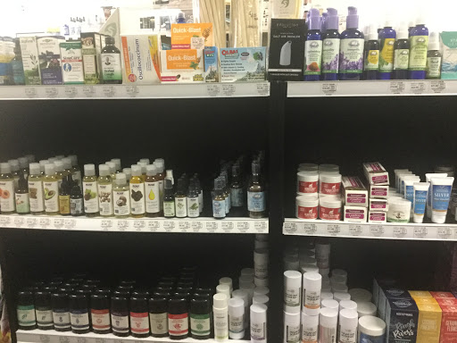 Vitamin & Supplements Store «Discount Vitamins», reviews and photos, 4375 S Hwy 27, Clermont, FL 34711, USA