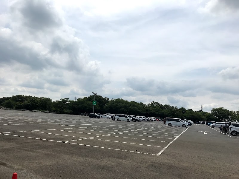 駐車場（成田ゆめ牧場）