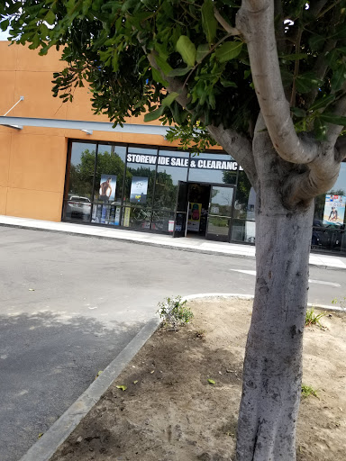 Pet Supply Store «Centinela Feed & Pet Supplies», reviews and photos, 2320 Harbor Blvd, Costa Mesa, CA 92626, USA