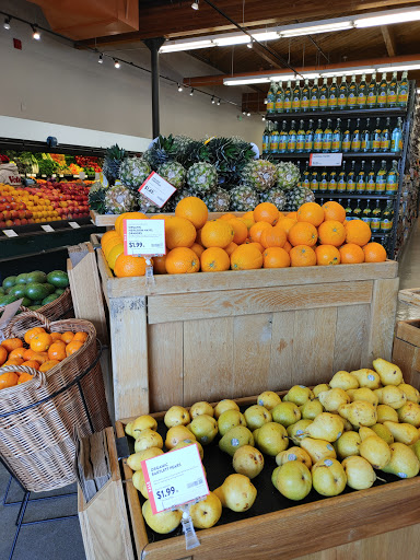 Natural Foods Store «PCC Natural Markets - Kirkland», reviews and photos, 10718 NE 68th St, Kirkland, WA 98033, USA