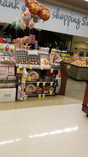 Grocery Store «Safeway», reviews and photos, 4990 River Rd N, Keizer, OR 97303, USA