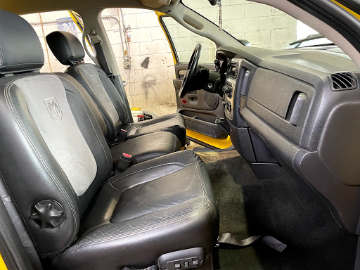 Used Car Dealer «Lone Star Car & Truck», reviews and photos, 1912 Old Denton Rd, Carrollton, TX 75006, USA