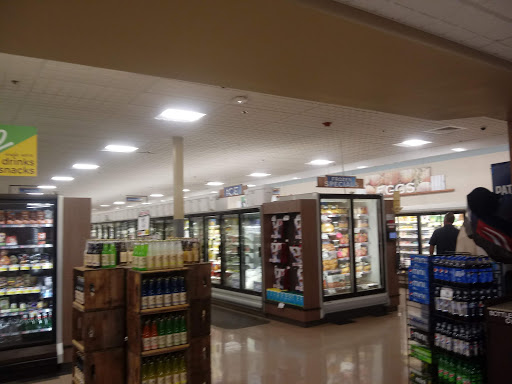Supermarket «Big Y», reviews and photos, 62 W Main St, Spencer, MA 01562, USA