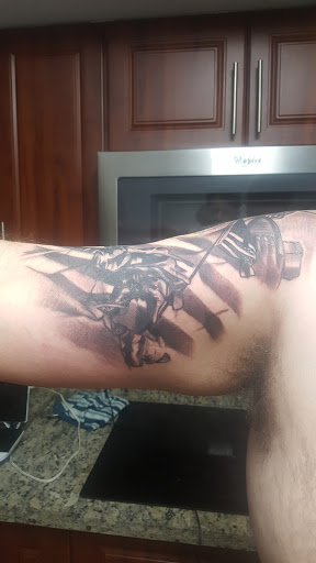 Tattoo Shop «3 Layers Deep Piercing & Tattoo Gallery», reviews and photos, 4651 N State Rd 7 #12c, Coral Springs, FL 33073, USA