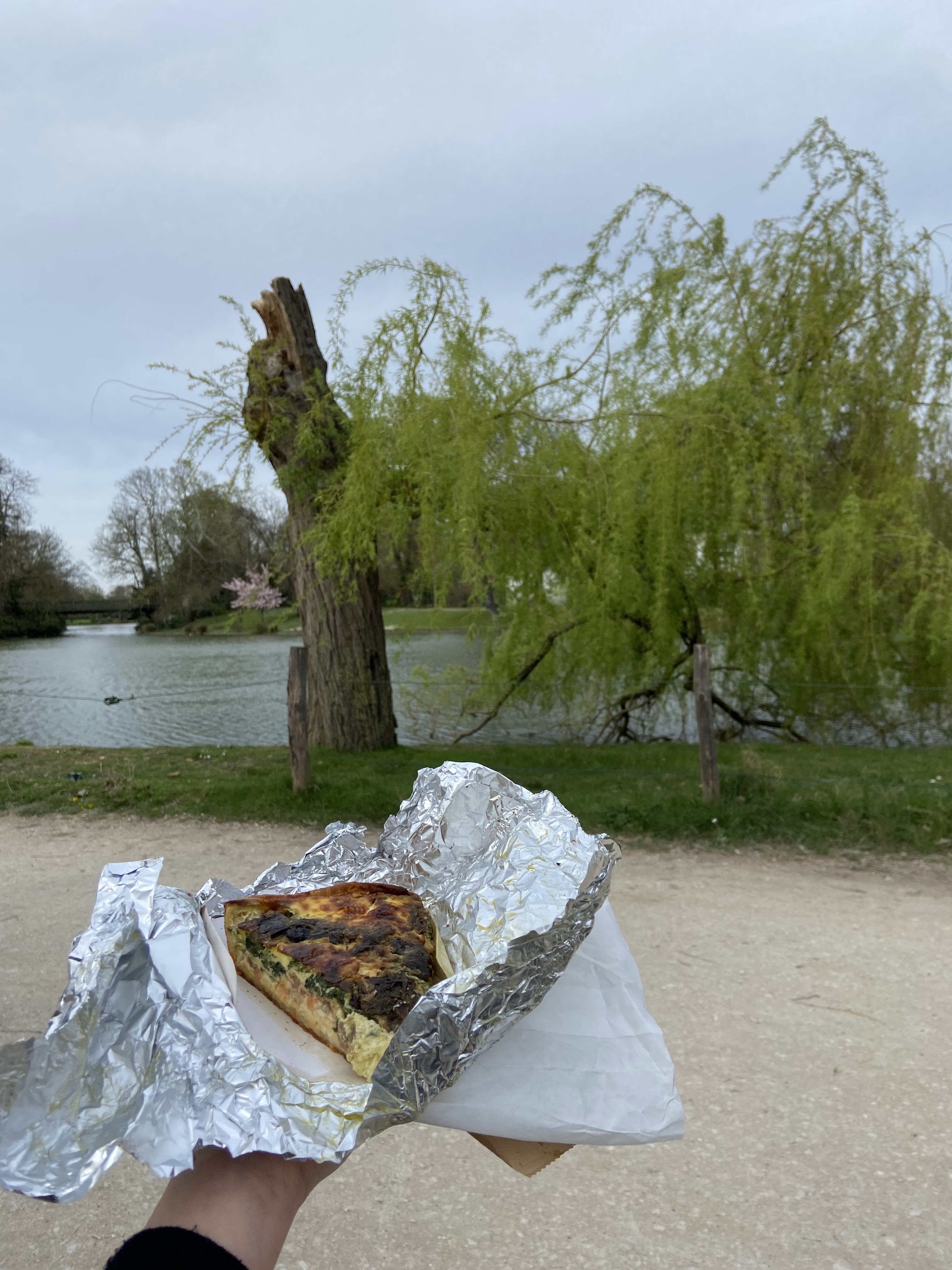 Photo n° 5 de l'avis de flos_. fait le 25/03/2024 à 15:24