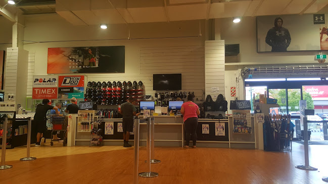 Reviews of Rebel Sport Rotorua in Rotorua - Sporting goods store