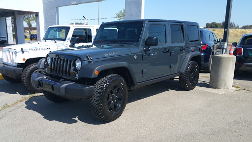 Car Dealer «Lithia Chrysler Jeep Dodge Ram of Concord», reviews and photos, 4901 Marsh Dr, Concord, CA 94520, USA