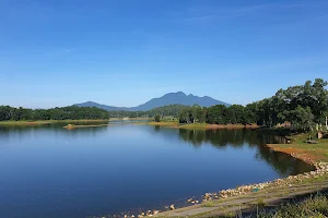 Đồng Mô Golf Lake image