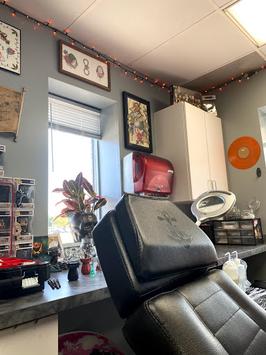 Tattoo Shop «The Darkside Tattoo», reviews and photos, 1604 S Washington St, Grand Forks, ND 58201, USA