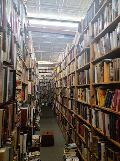 Used Book Store «Tacoma Book Center», reviews and photos, 324 E 26th St, Tacoma, WA 98421, USA