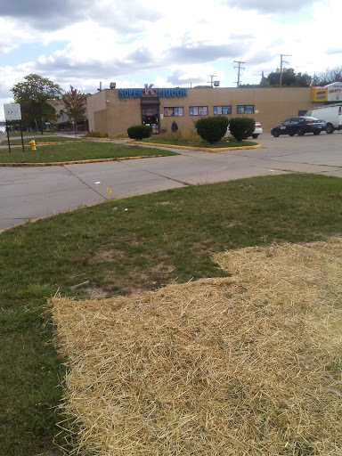 Liquor Store «Super K Liquor», reviews and photos, 44821 Woodward Ave, Pontiac, MI 48341, USA