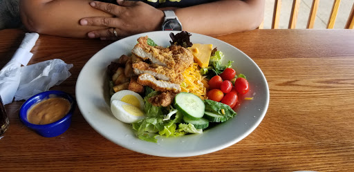 American Restaurant «Cracker Barrel Old Country Store», reviews and photos, 825 Marketplace Blvd, Hamilton Township, NJ 08691, USA