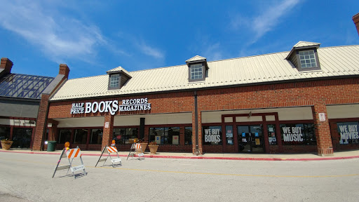 Book Store «Half Price Books», reviews and photos, 366 W Army Trail Rd, Bloomingdale, IL 60108, USA