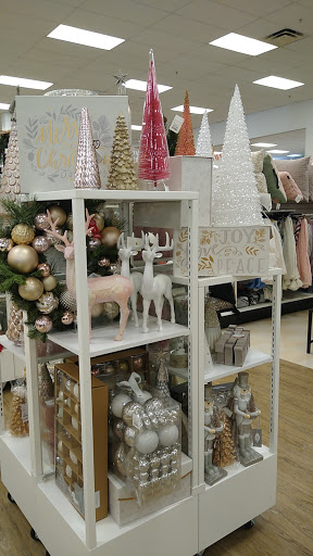 Department Store «Marshalls & HomeGoods», reviews and photos, 1120 Lake Woodlands Dr, The Woodlands, TX 77380, USA