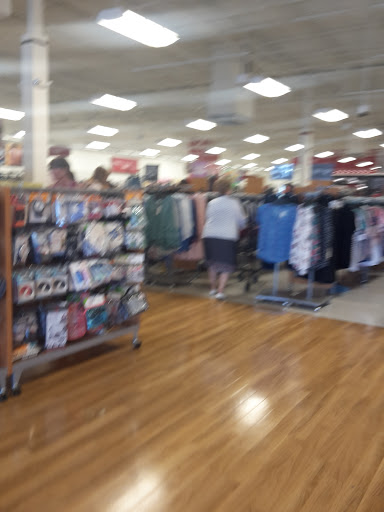 Department Store «T.J. Maxx», reviews and photos, 3219 Rolling Oaks Blvd, Kissimmee, FL 34747, USA