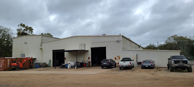 Xtreme Fleet Maintenance 8668 Fowler Ave, Pensacola, FL 32534