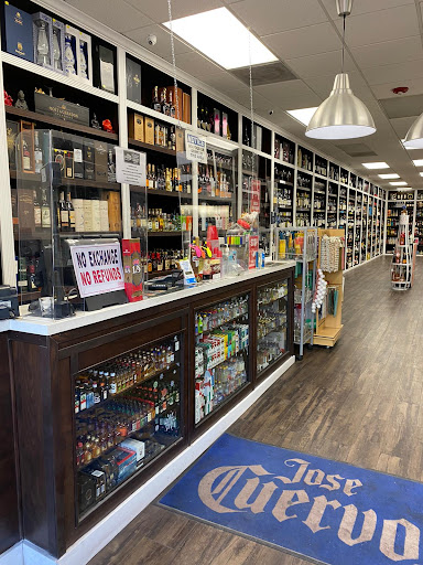 Liquor Store «Liquor Downtown», reviews and photos, 207 E Flagler St, Miami, FL 33131, USA