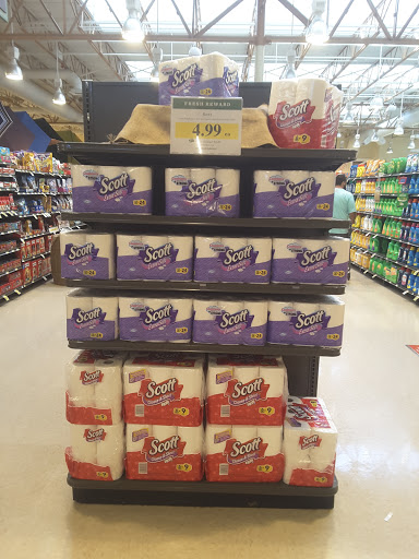 Grocery Store «Lowes Foods of Leland», reviews and photos, 1152 East Cutlar Crossing, Leland, NC 28451, USA