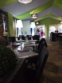 Atmosphère du Restaurant italien Villa Roma à Orgeval - n°15