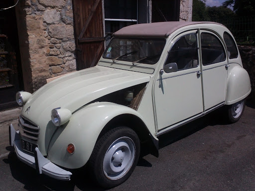 Photo 1 - Garage Gorce