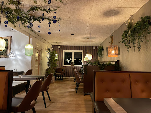 Lystrup Café & Familierestaurant in Lystrup, Aars