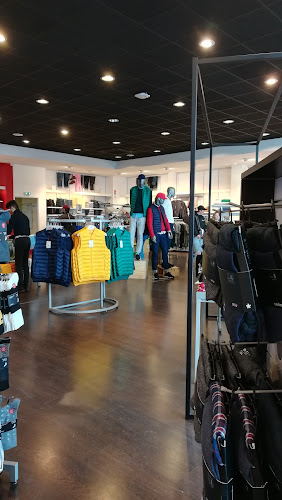 Magasin de vêtements pour hommes celio Sin-le-Noble