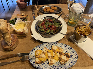 Photo n°35 de Chez Woody - Restaurant barbecue et tapas Vannes à Vannes ()