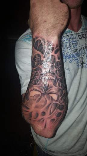 Tattoo Shop «Aztec Ink», reviews and photos, 8920 North Fwy, Houston, TX 77037, USA