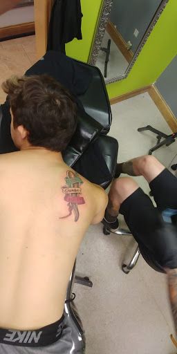 Tattoo Shop «Revolution Studios Tattoo Shop», reviews and photos, 4601 S 50th St #308, Omaha, NE 68117, USA