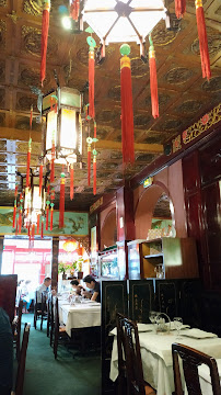 Atmosphère du Restaurant chinois La Couronne d'Or à Paris - n°5