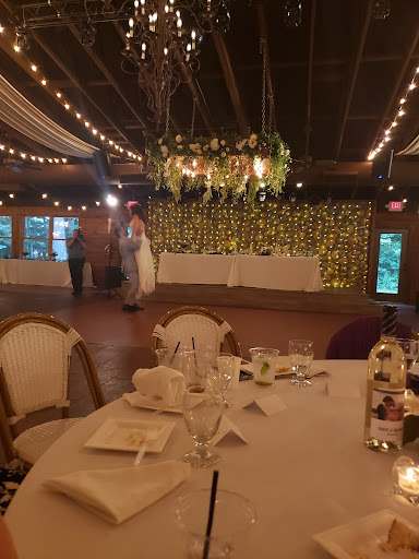 Wedding Venue «BlueBridge Events Centre», reviews and photos, 1950 Ellis Lake Rd, Interlochen, MI 49643, USA