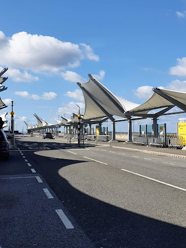 Colchester Airport Services (Taxi) - Colchester