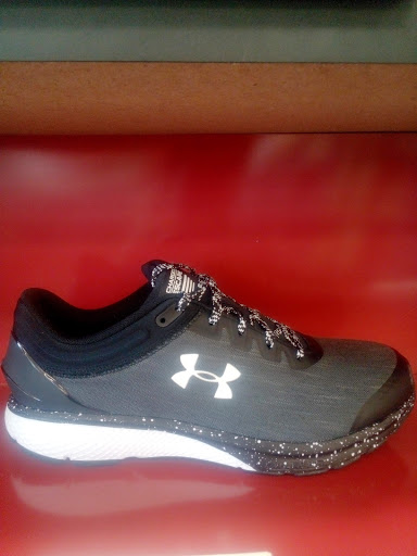 Shoe Store «Famous Footwear», reviews and photos, 1500 13th Ave E, West Fargo, ND 58078, USA