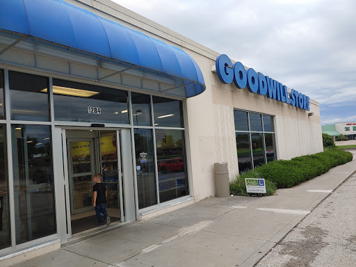Non-Profit Organization «Goodwill Store», reviews and photos, 1284 Liberty Dr, Bloomington, IN 47401, USA