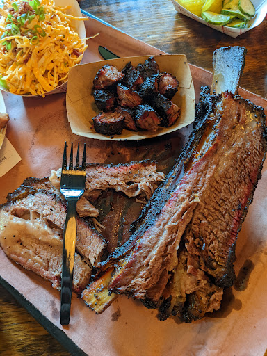 Barbecue Restaurant «Tejas Chocolate Craftory», reviews and photos, 200 N Elm St, Tomball, TX 77375, USA