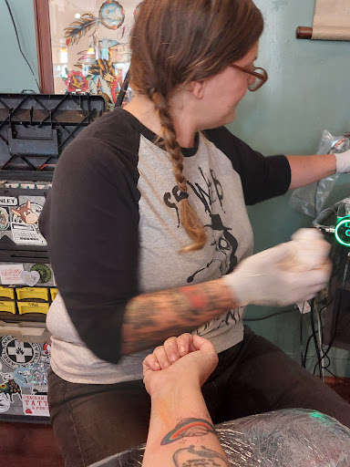 Tattoo Shop «Slave To the Needle Tattoo», reviews and photos, 403 NE 45th St, Seattle, WA 98105, USA