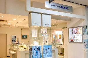 ヴァンクールマキ 札幌店 image