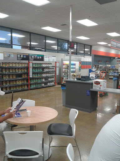 Paint Store «Dunn-Edwards Paints - Hoover», reviews and photos, 2001 S Hoover St, Los Angeles, CA 90007, USA