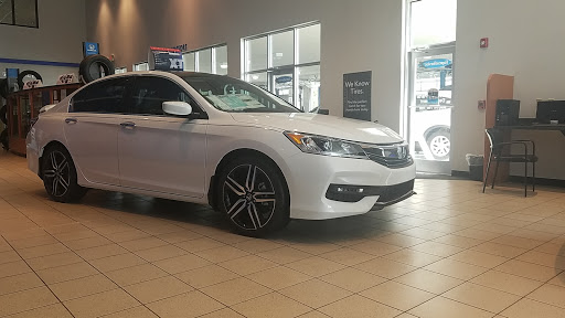 Car Dealer «Winter Haven Honda», reviews and photos, 6395 Cypress Gardens Blvd, Winter Haven, FL 33884, USA