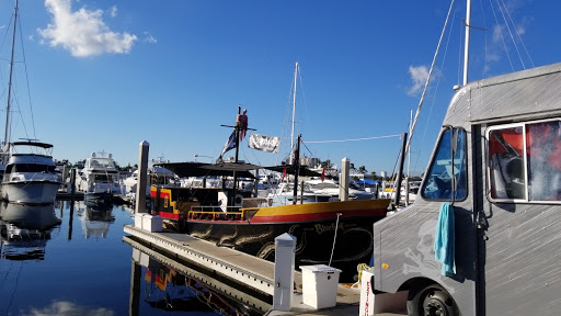 Sightseeing Tour Agency «BlueFoot Pirate Adventures», reviews and photos, 801 Seabreeze Blvd, Fort Lauderdale, FL 33316, USA