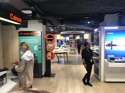 Boutique Orange Ternes - Paris à Paris