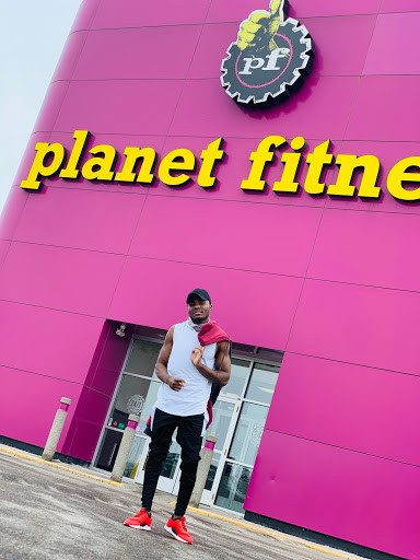 Gym «Planet Fitness», reviews and photos, 1750 S Hwy 36 Service Dr, Roseville, MN 55113, USA