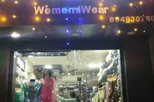 Destaa women's wear image