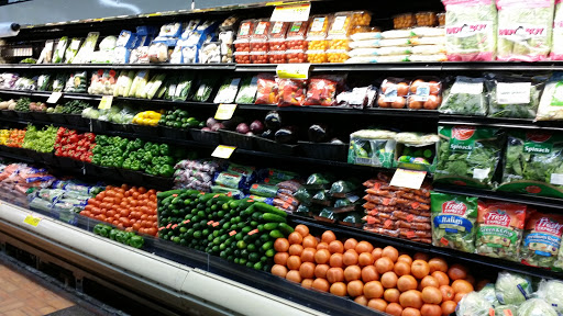 Grocery Store «C-Town Supermarkets», reviews and photos, 560 W 125th St, New York, NY 10027, USA