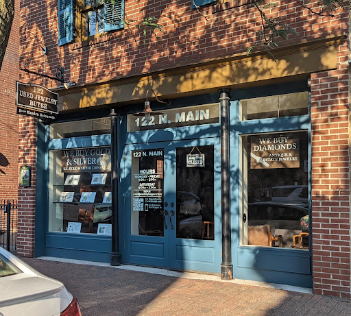 Jewelry Buyer «Used Jewelry Buyer», reviews and photos, 122 N Main St, St Charles, MO 63301, USA