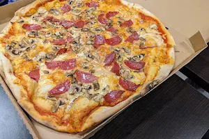 Kärra Pizza & Grill image